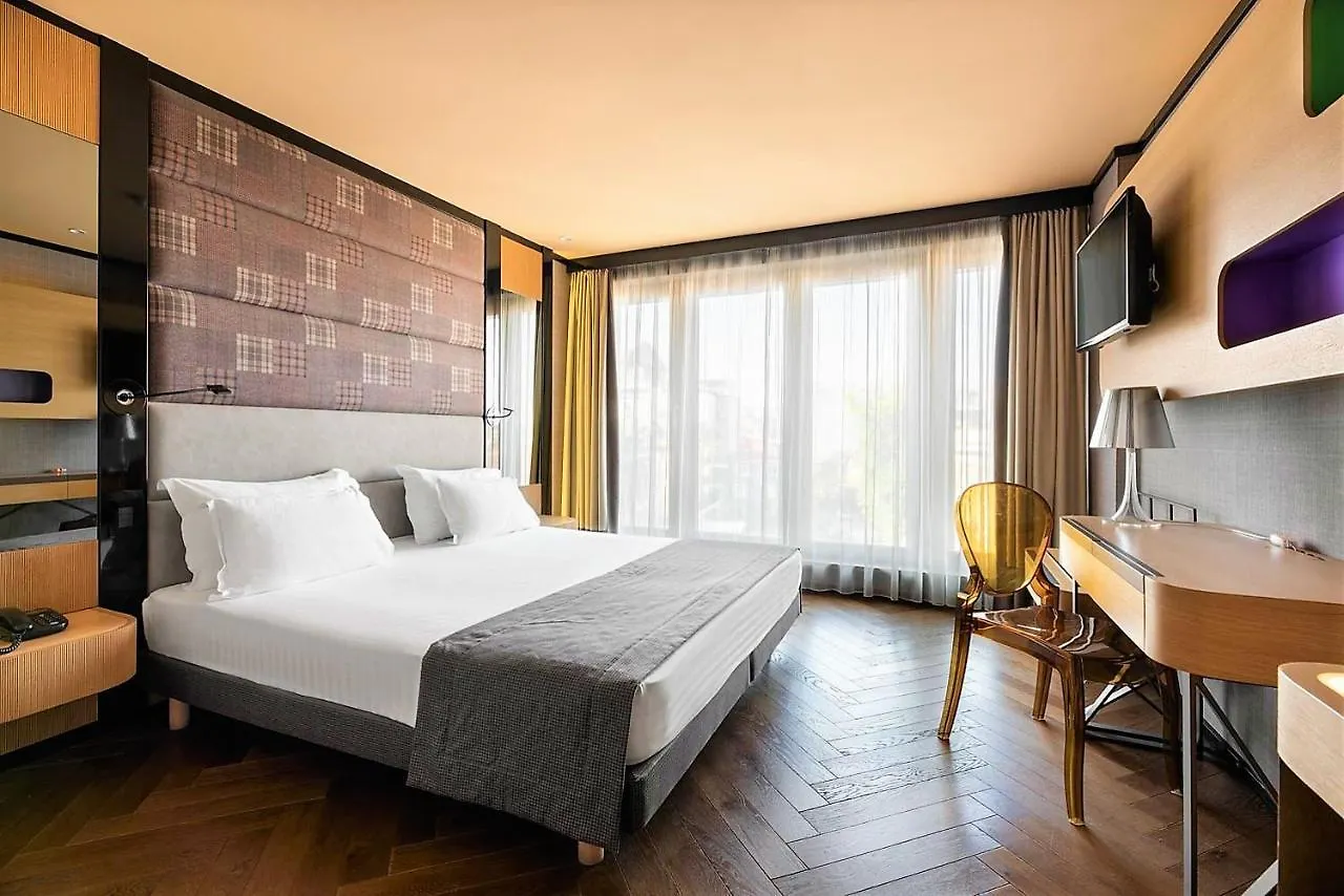 Eurostars Sofia City 4*,  Bulgaria