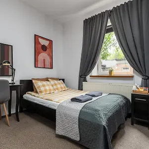 https://hostel-coco.warsawhotelspoland.com
