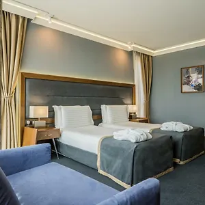 Hotel Budapest - Free Parking, Sófia